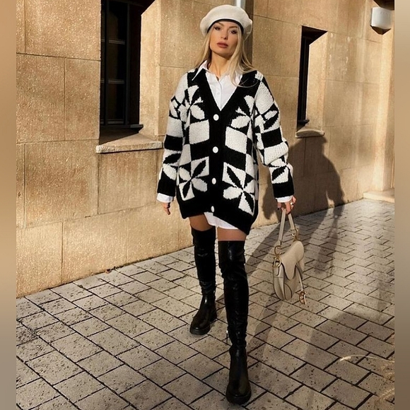 NWT* Zara Black White Checkered   Long Oversized Cardigan - Picture 3 of 16